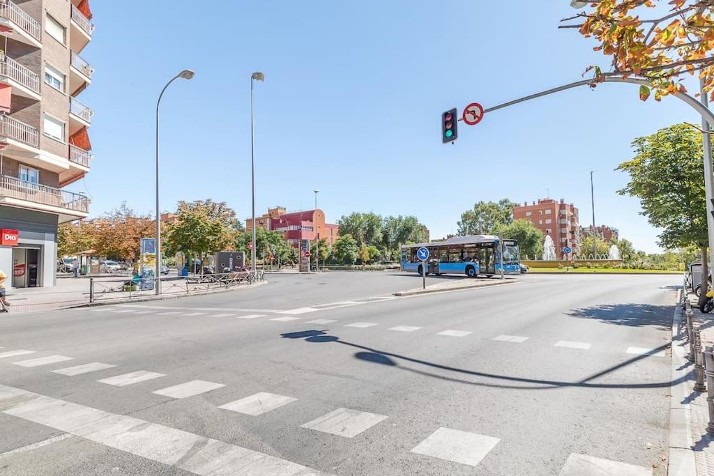 Estudio Acogedor En Zona Norte 马德里 外观 照片