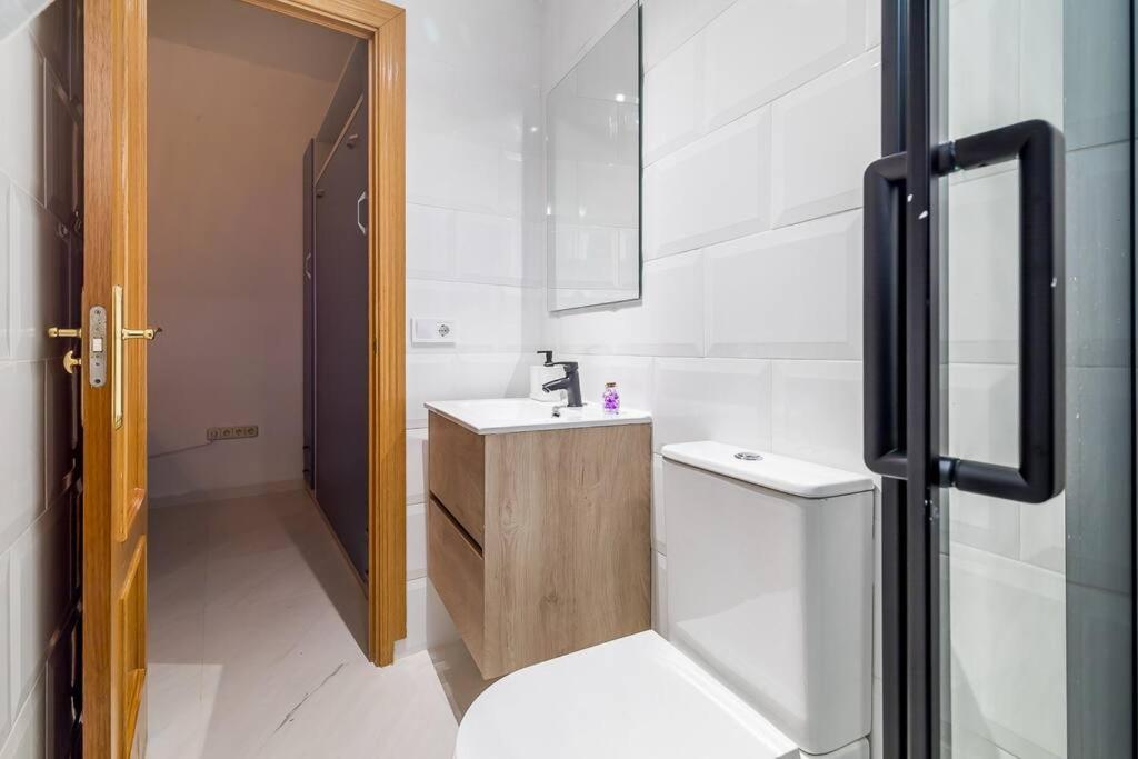 Estudio Acogedor En Zona Norte 马德里 外观 照片